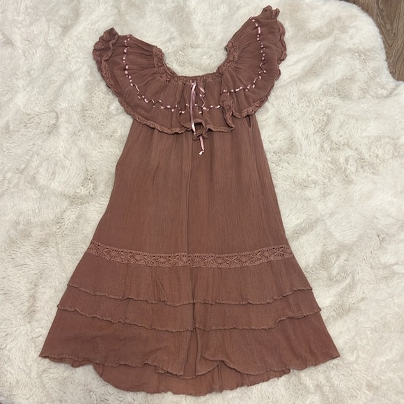 Jen's Pirate Booty x Free People Boho Mauve Off-Shoulder Ruffle Dress - Picture 9 of 15